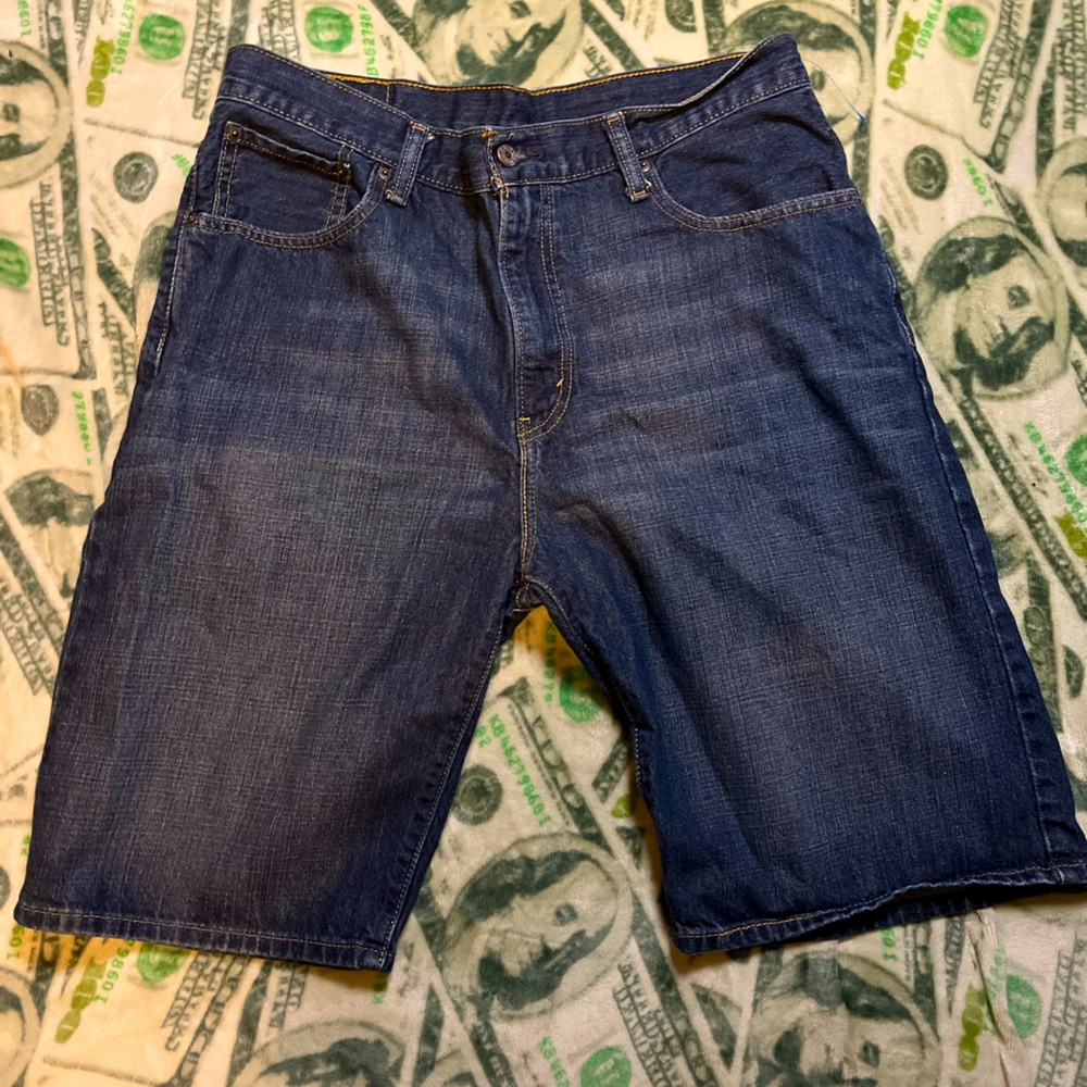 Levi Jorts